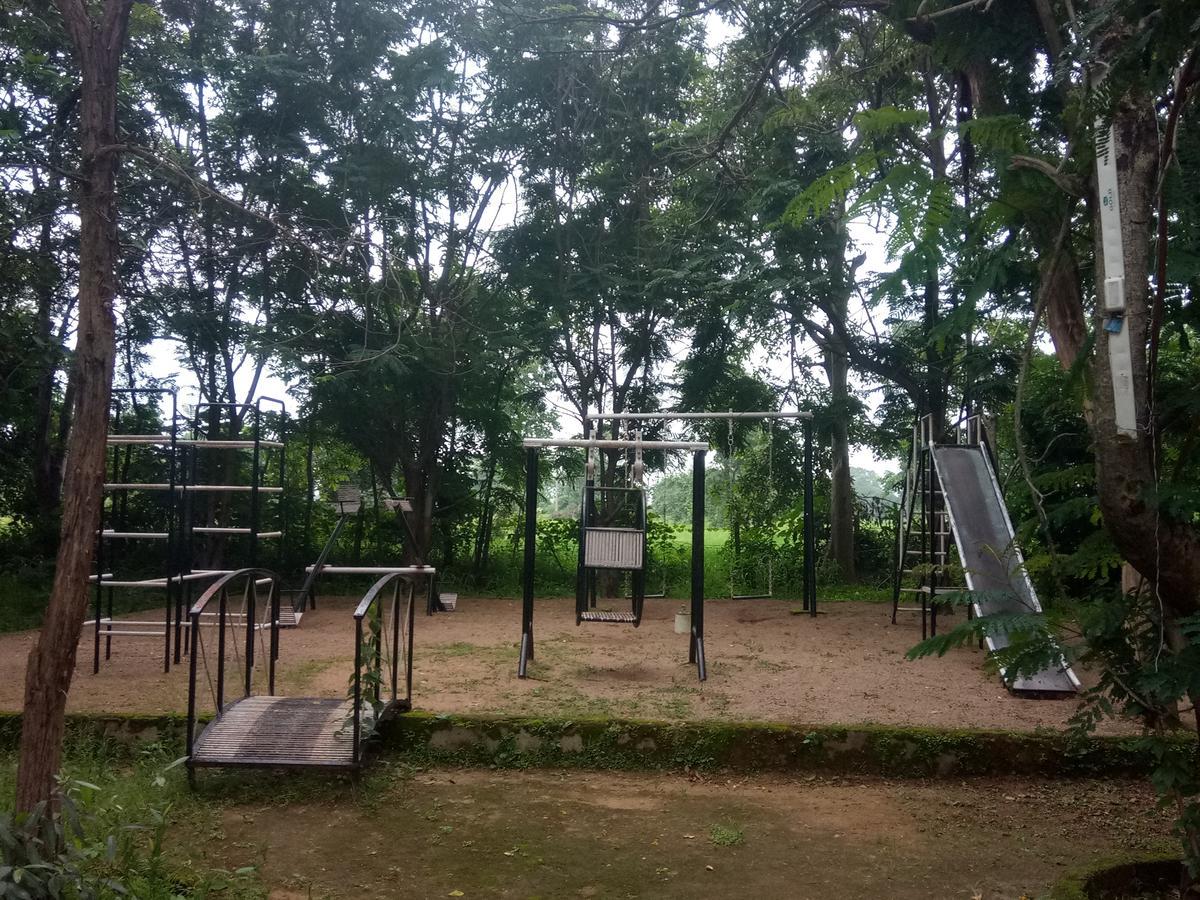 Grand Celebration Resort Rāipur 外观 照片